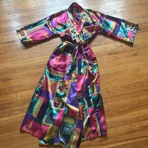 California Dynasty Patterned Funky Robe with Pockets